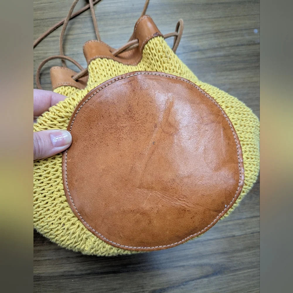 VTG Talbots Yellow Boho Woven Crochet Leather Drawstring Small Bucket Handbag